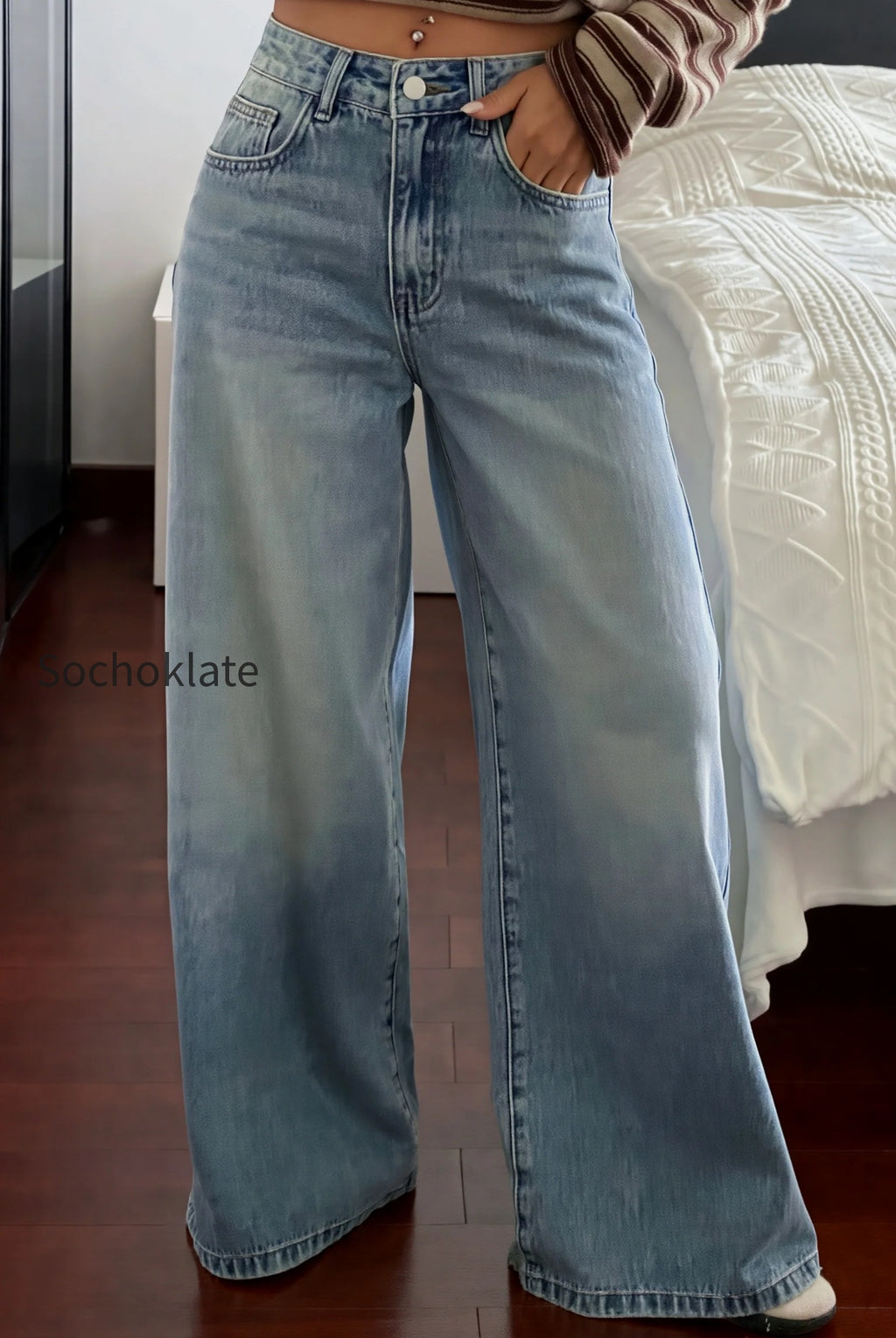 star-patch-wide-leg-jeans