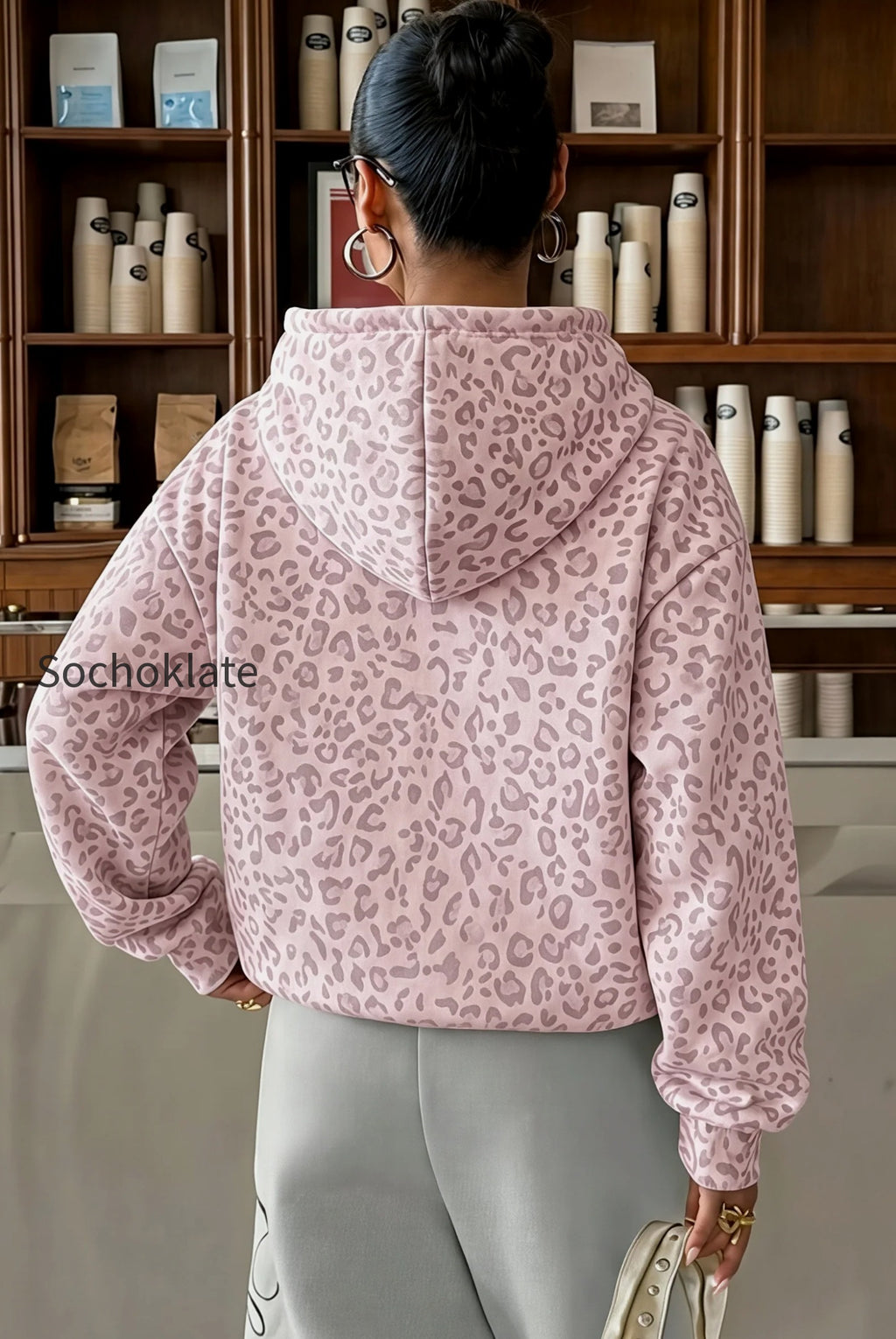 leopard-print-casual-chic-hoodie