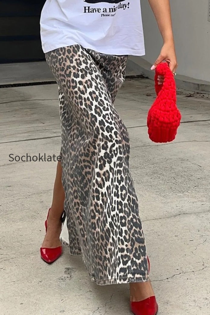 leopard-print-front-slit-maxi-skirt